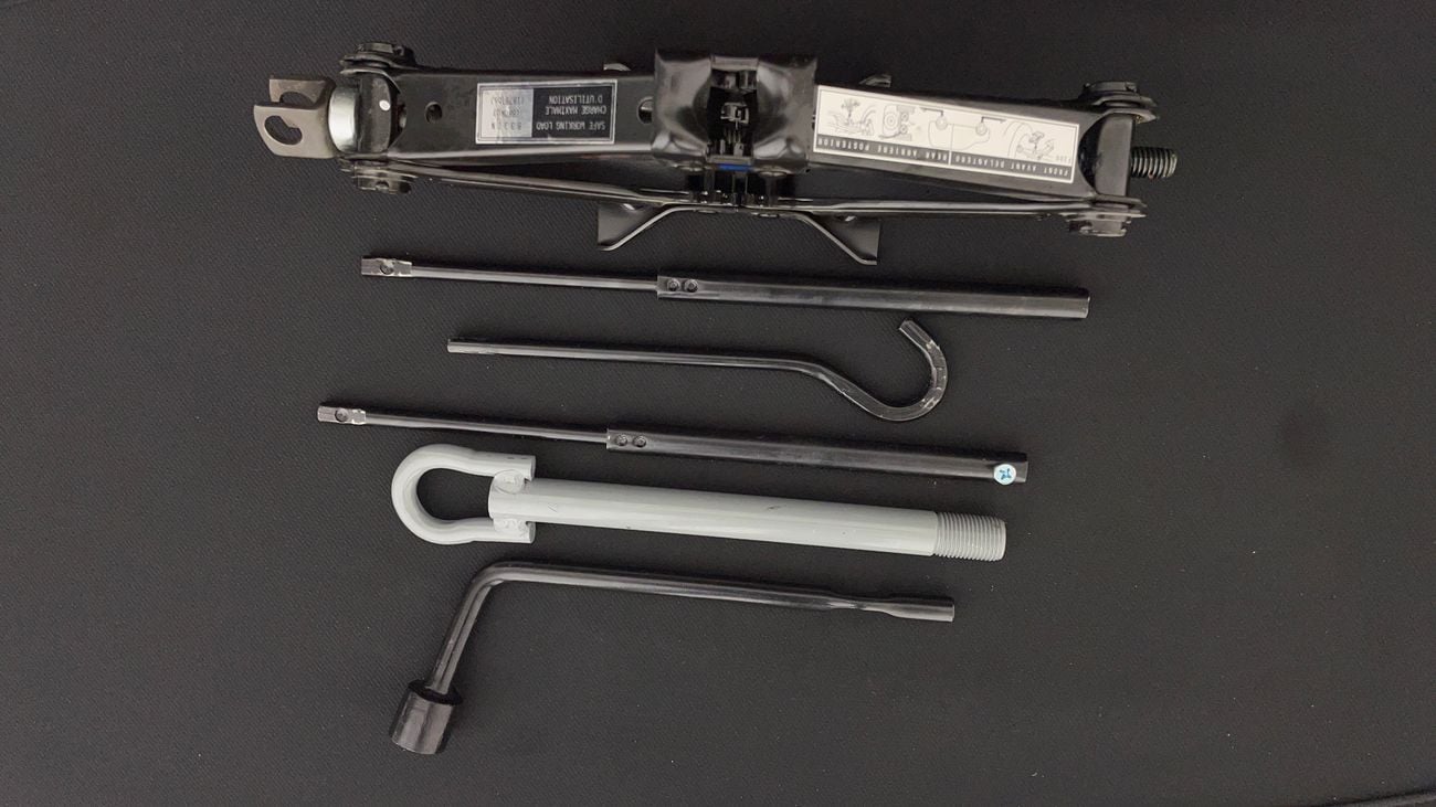 Toyota Rush EX 1.5L 2023 EX | AED 746/Month | 0 DP | 30 Day Return | Warranty | Service History