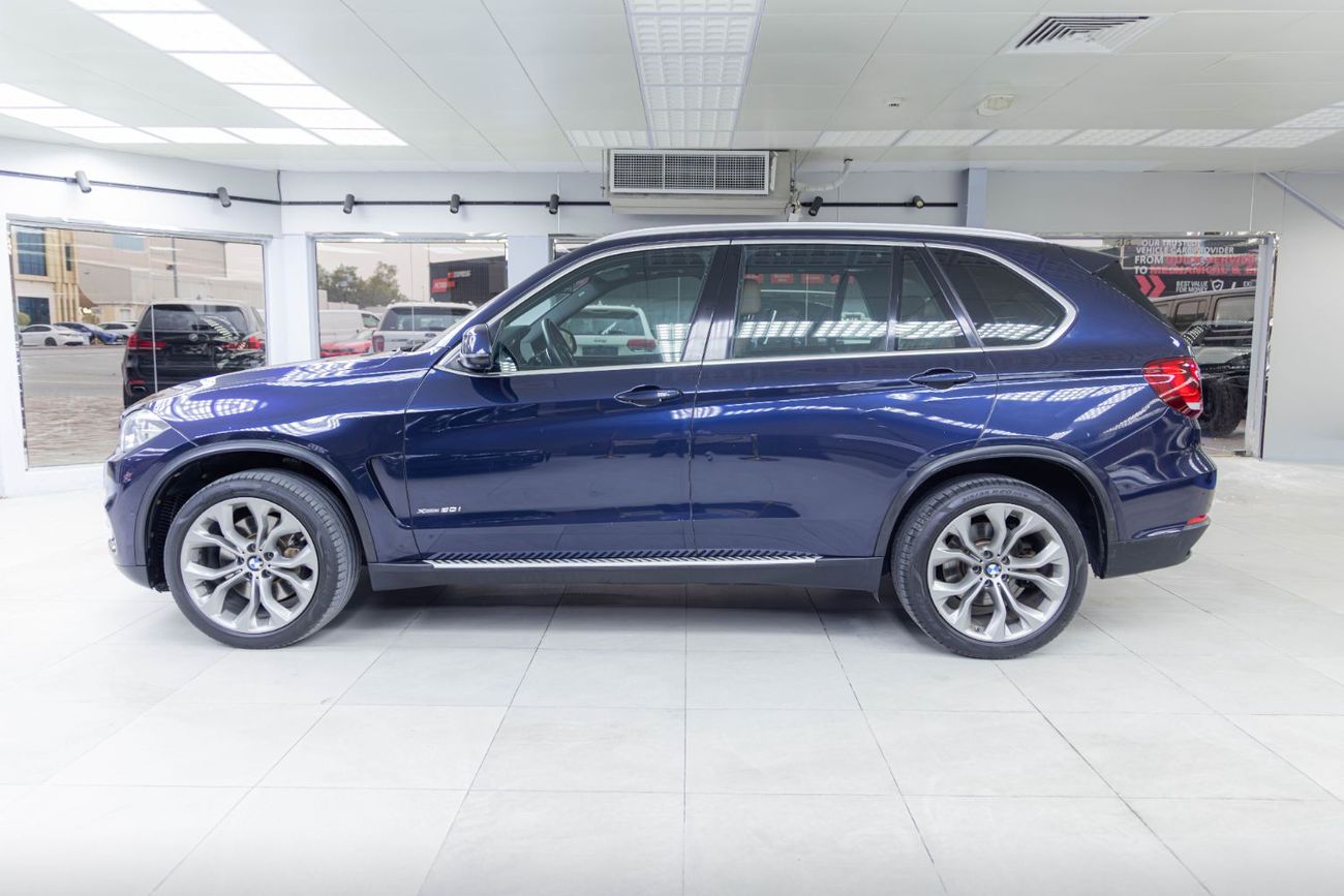 BMW X5 50i Luxury 4.4L (5 Seater)