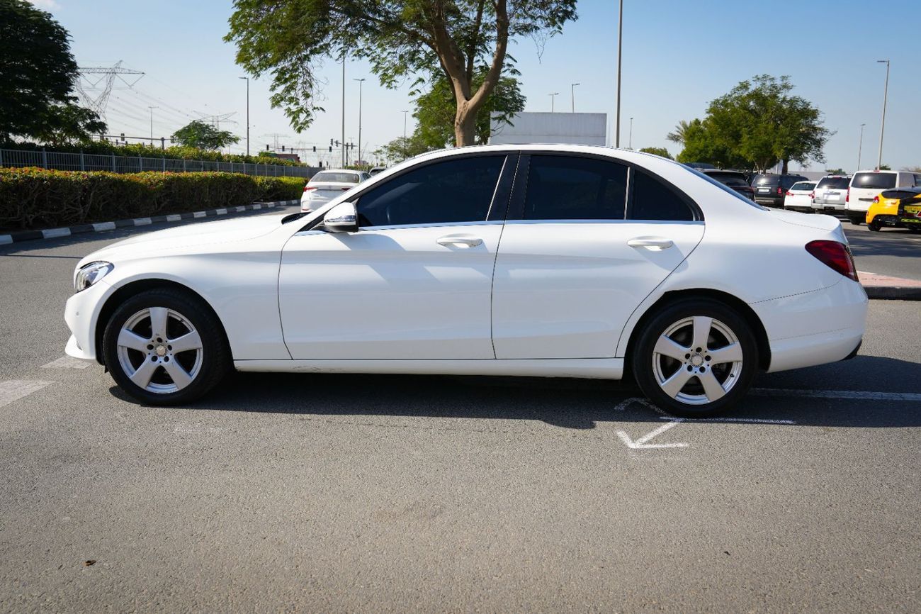 Mercedes-Benz C 200 2018!! KOREAN SPECS!! NO ACCIDENT!!