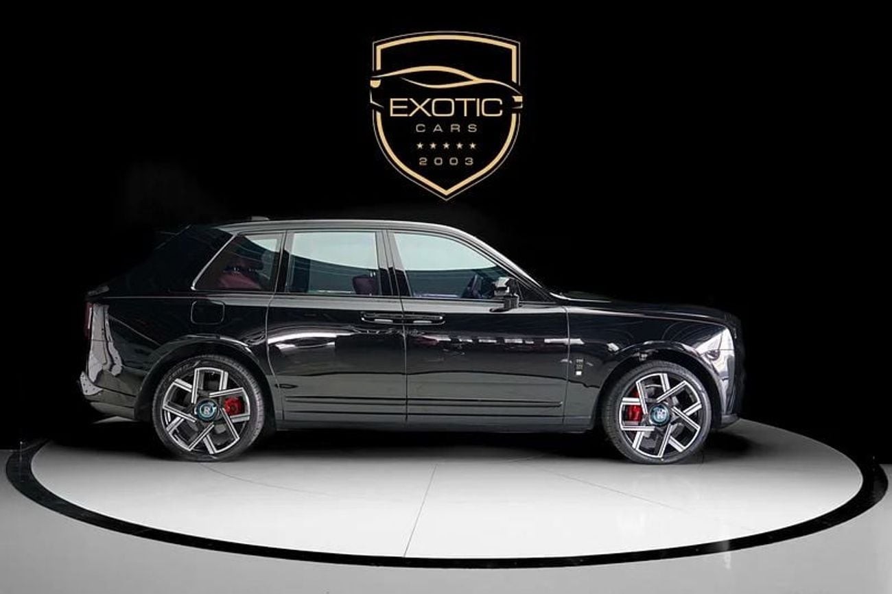 Rolls Royce Cullinan BLACK BADGE Std
