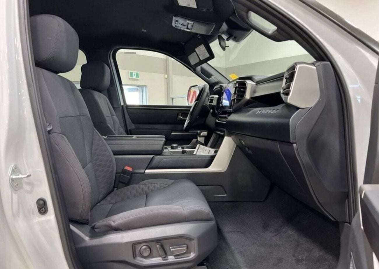 تويوتا تاندرا SR5 Crew Max 3.5L 4WD