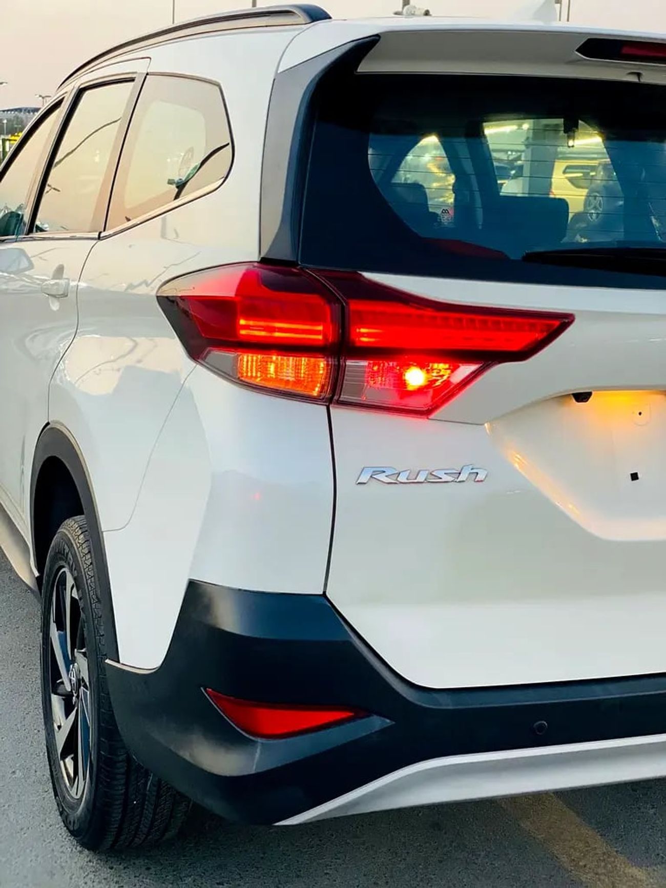 تويوتا راش EX 1.5L ويوتا راش — |