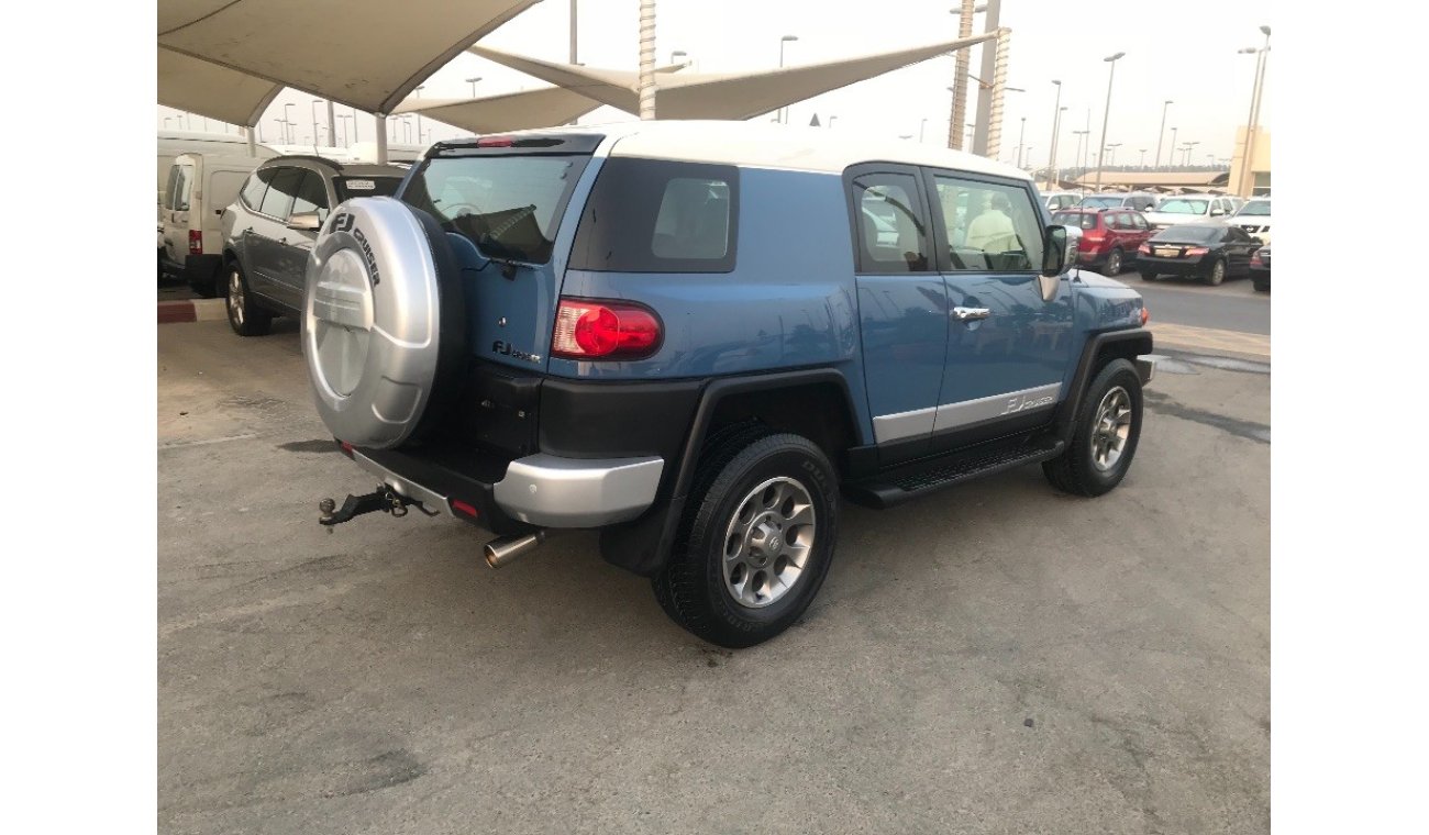 Toyota FJ Cruiser