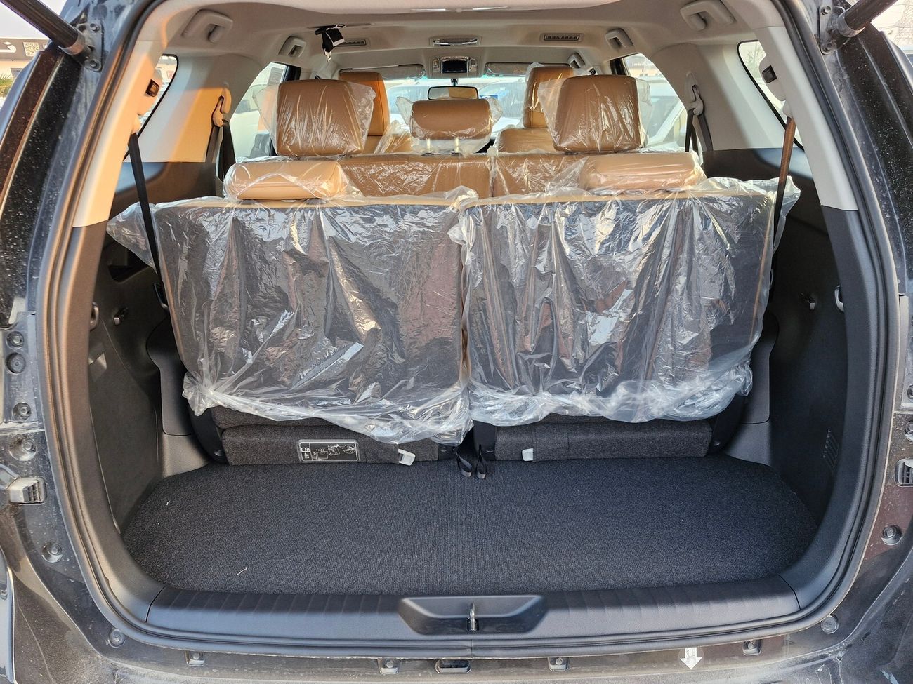 تويوتا فورتونر Toy. Fortuner 4x4 4.0L Pet - V6- A/T - 24YM – FULL