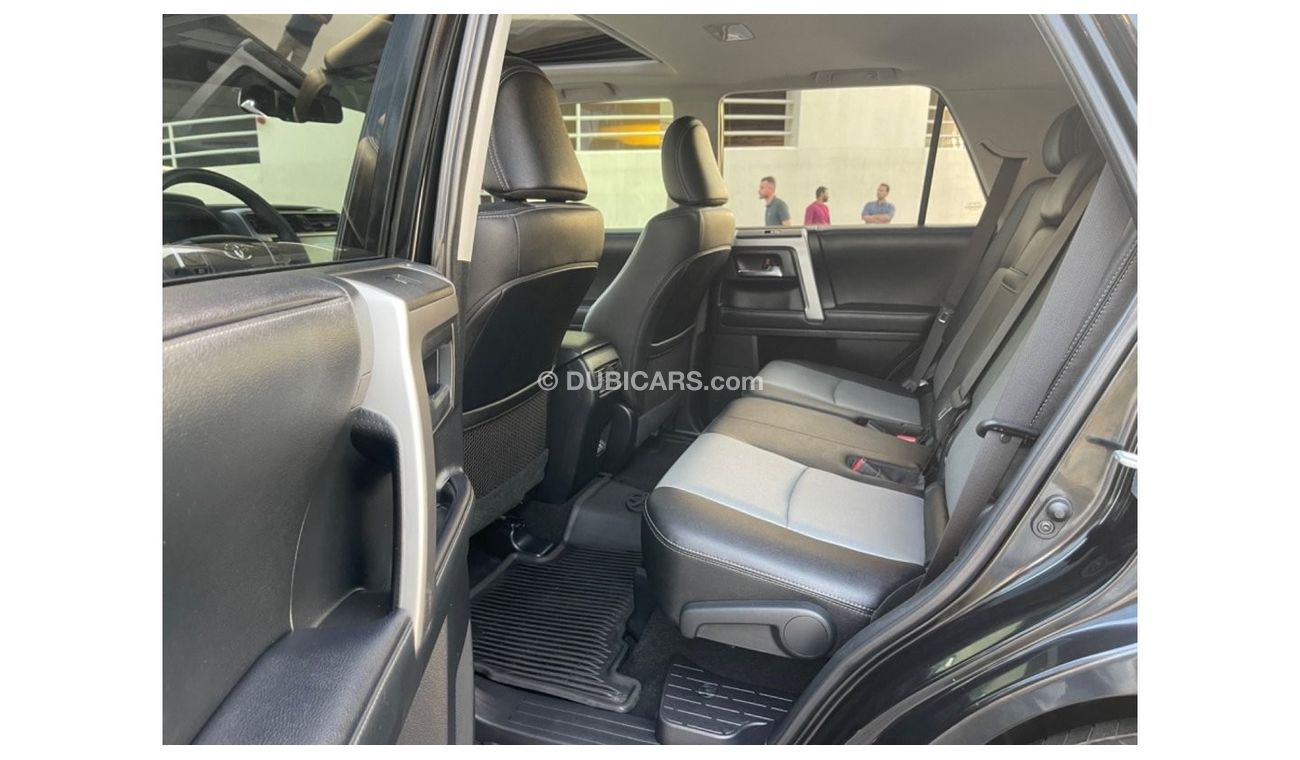 Toyota 4Runner 4x4 sunroof 7 seats