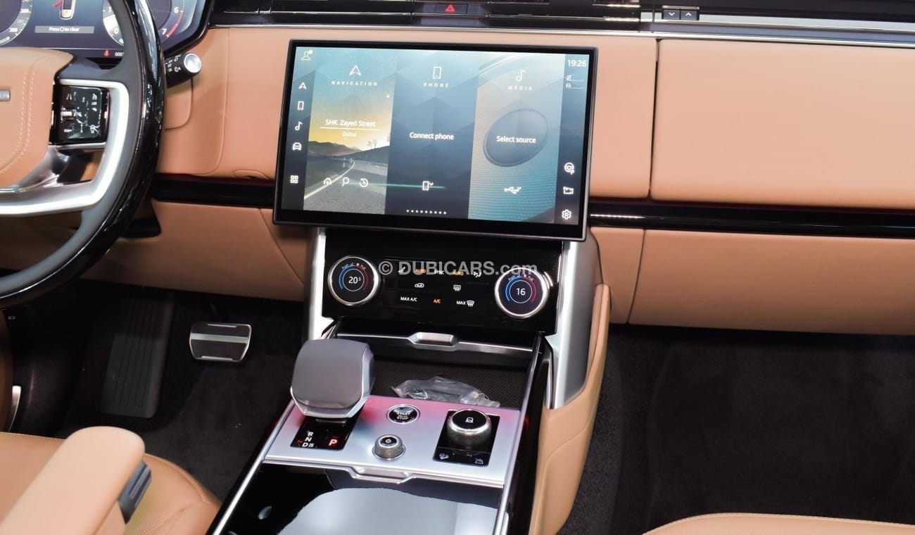 Land Rover Range Rover P530 LWB