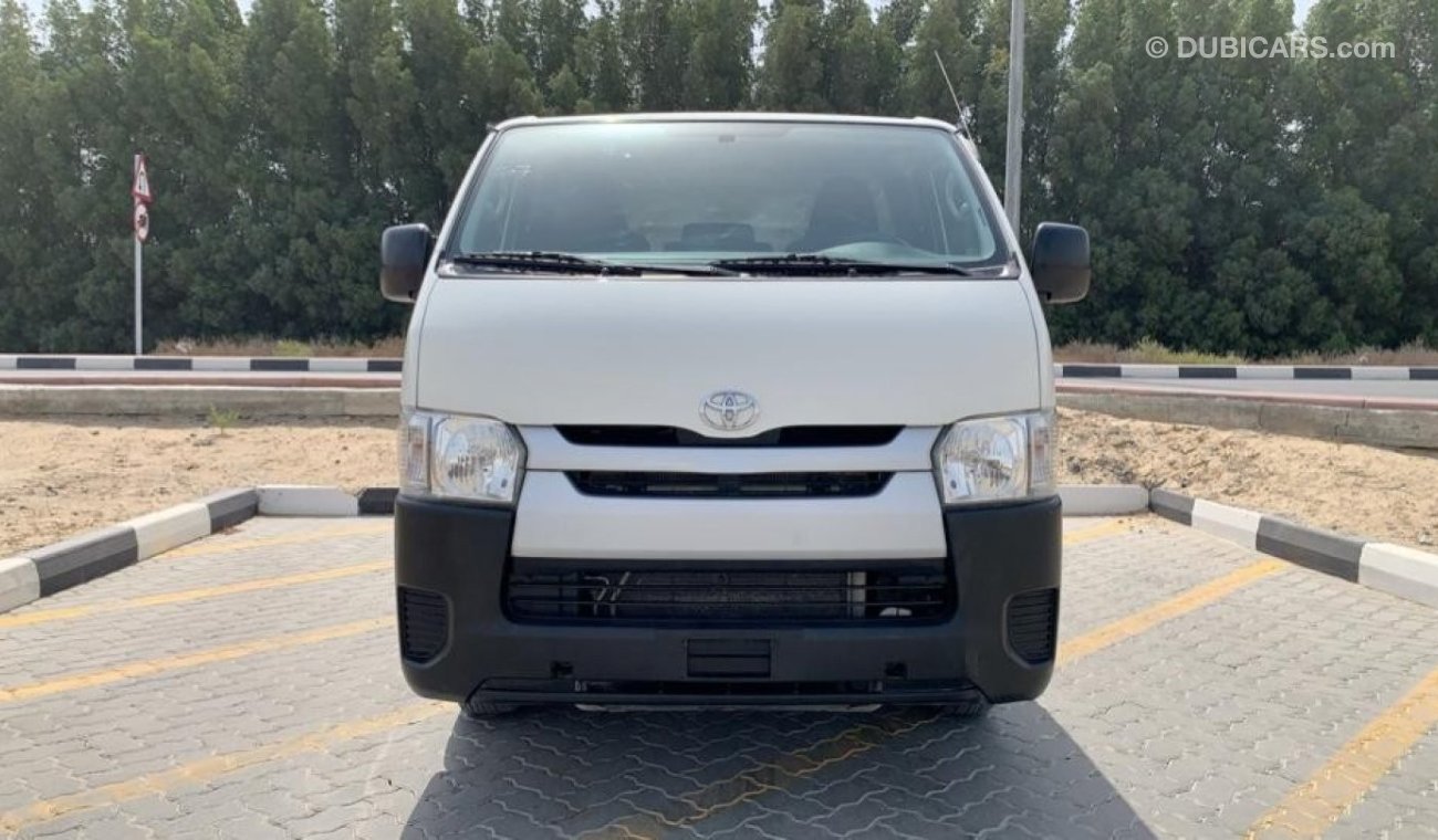 Toyota Hiace 2016 Van Ref#207