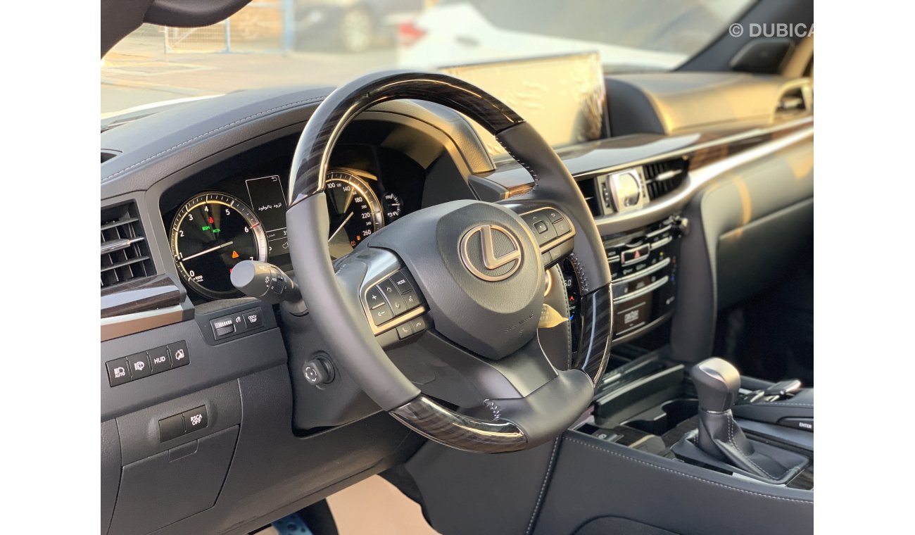 Lexus LX570 Black Edition 2021