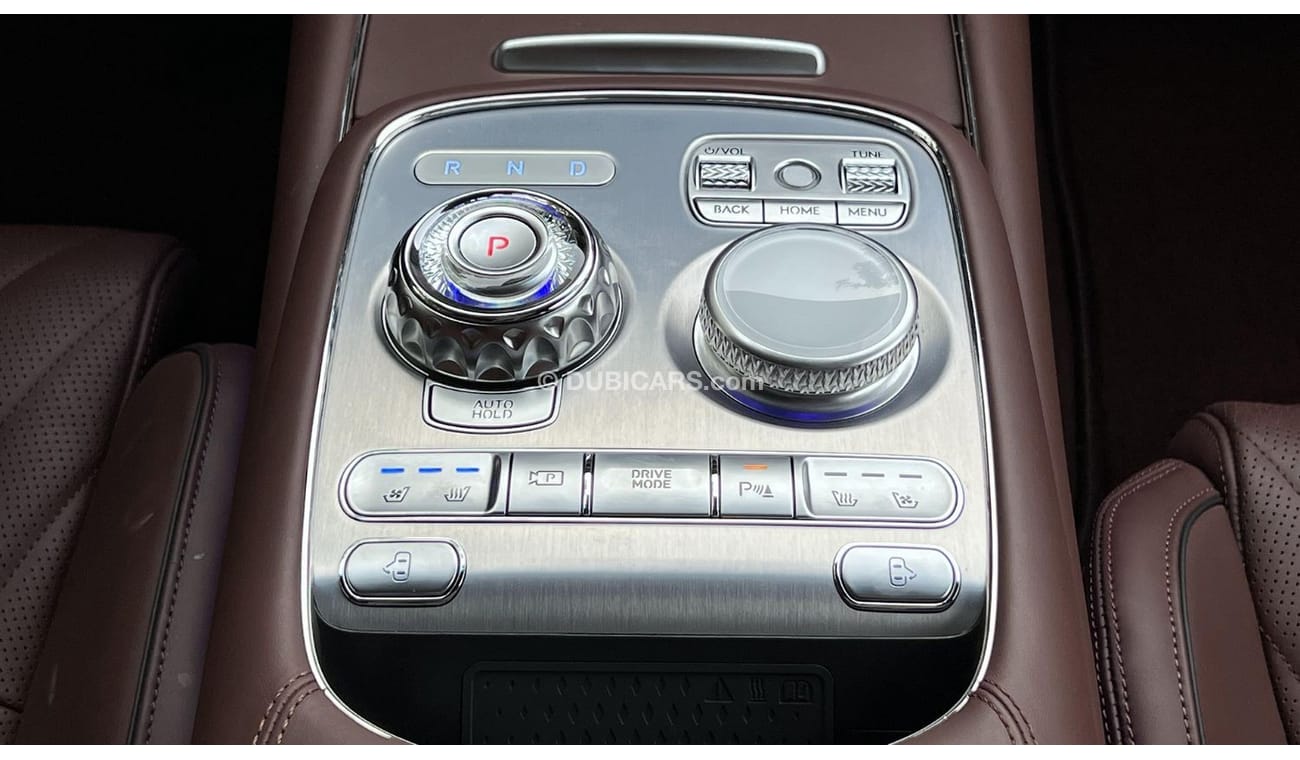 Genesis G90 Royal AWD Matte Makalu Grey 3.5L V6