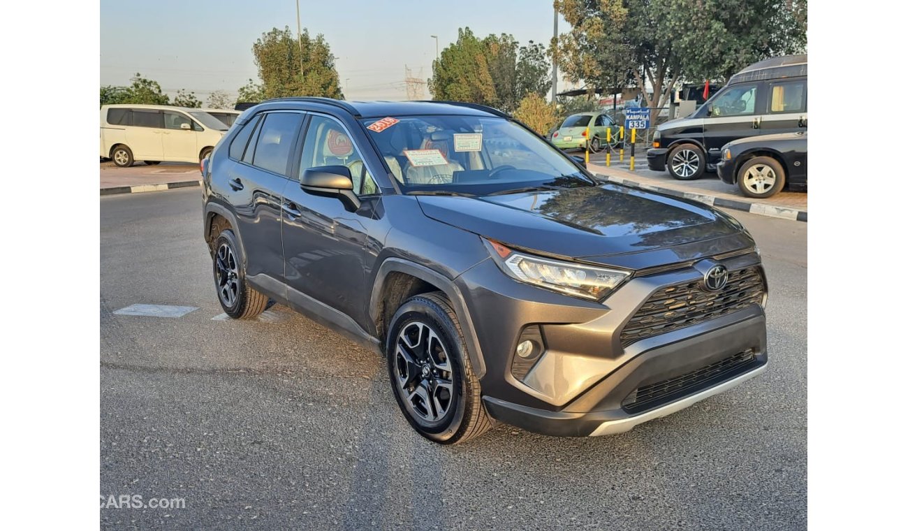 تويوتا راف ٤ TOYOTA RAV4 VERY CLEAN CAR