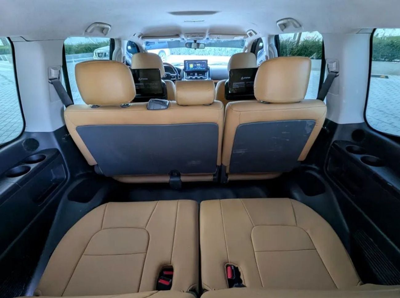 تويوتا لاند كروزر Toyota landcruise 2008 Model Facelifte 2025 GXR 4.0L V6 petrol Engine Colour Black  push start Trans