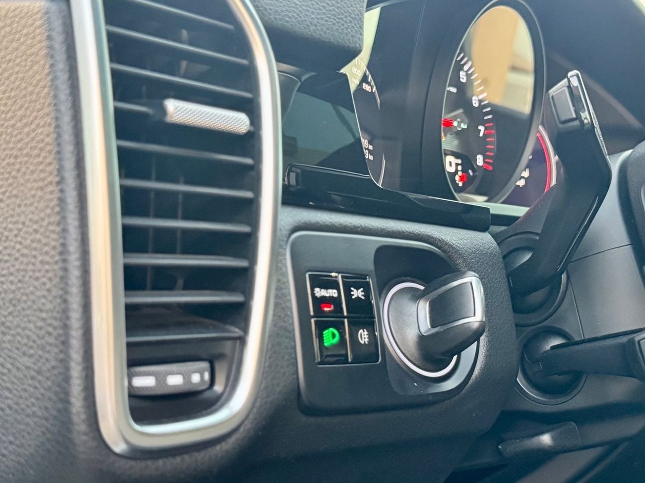 Porsche Cayenne STD