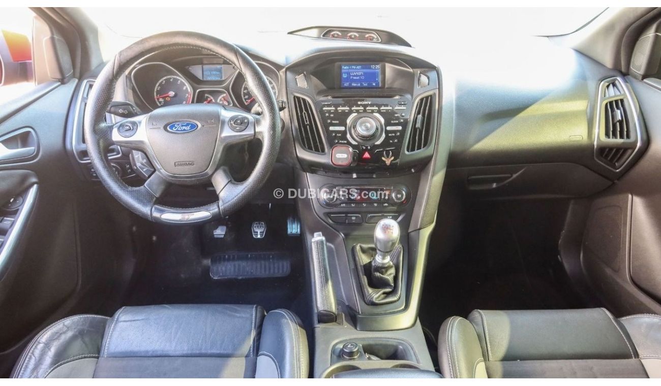 فورد فوكاس ST