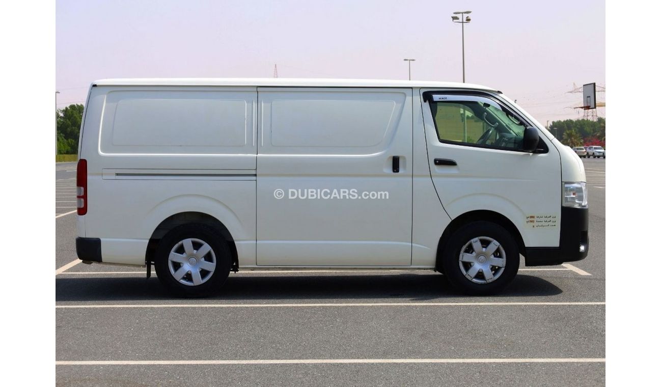 Toyota Hiace GL - Standard Roof M/T - Petrol | GCC Specs - Well Maintained Dry Delivery Van