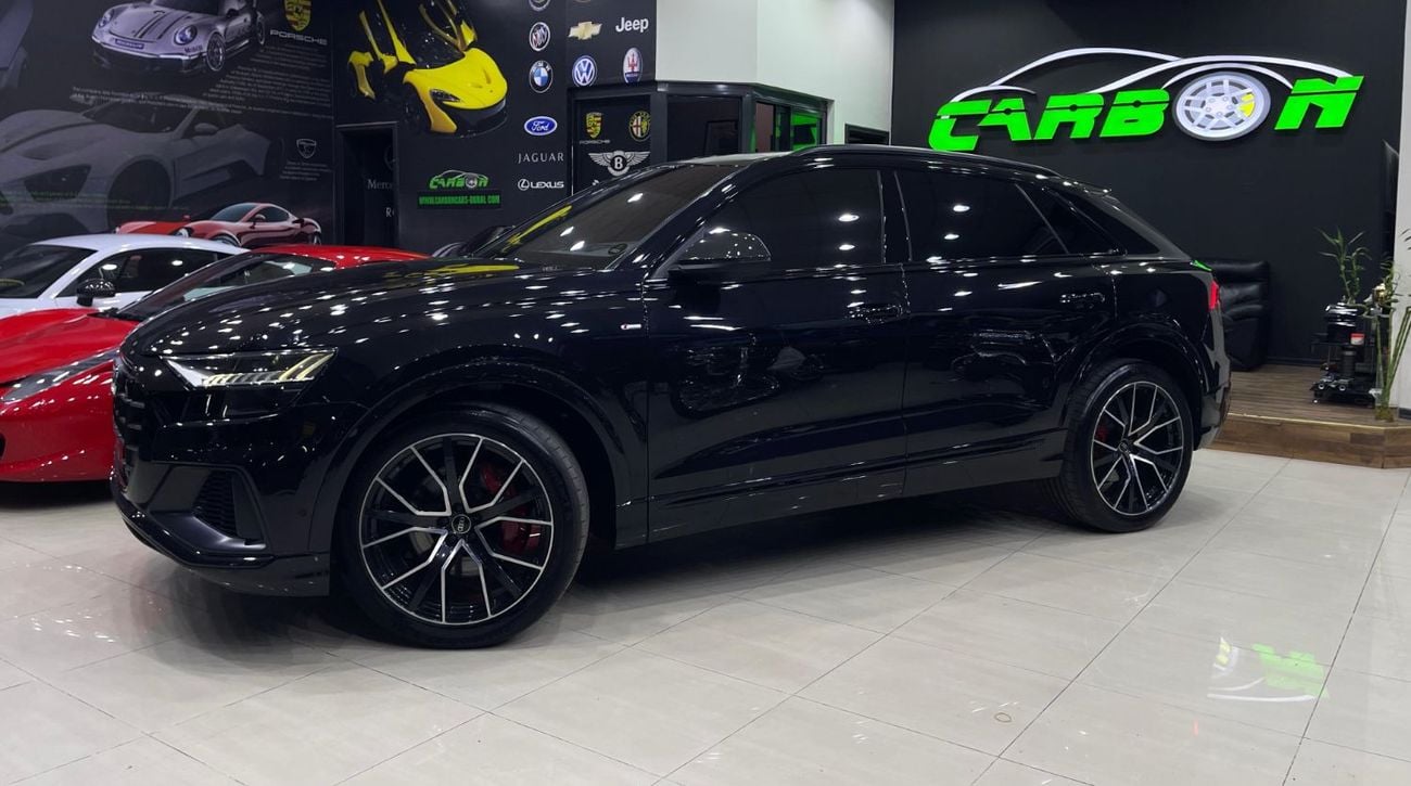 أودي Q8 55 TFSI quattro S-Line sports & Black Gloss package 3.0L (340 HP)