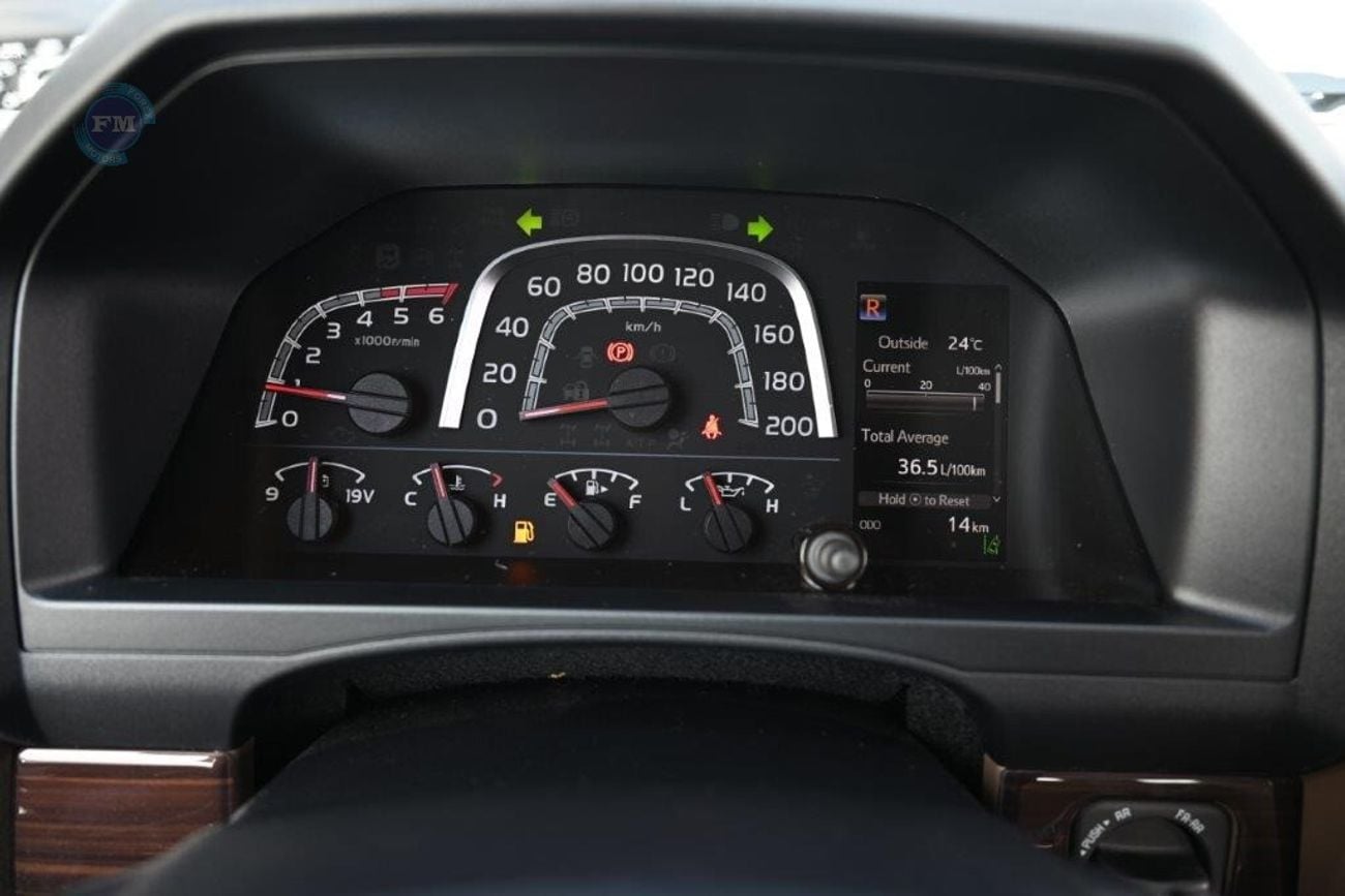 Toyota Land Cruiser 70 71 DLX 2.8L Diesel