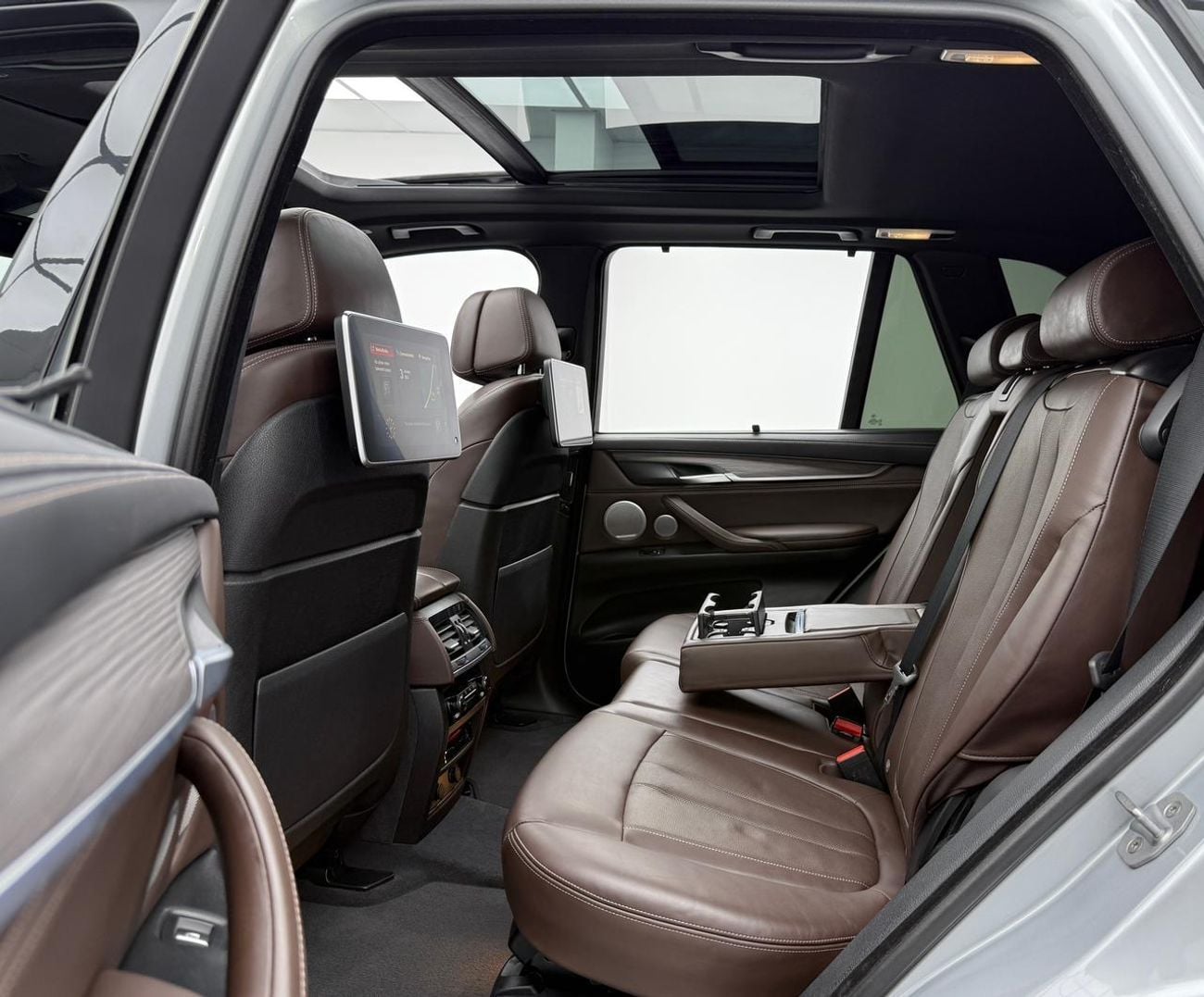 BMW X5 50i M Sport 4.4L 2018 BMW X5 xDrive50i M-Sport, Full Service History, Fully Loaded, Excellent Condit