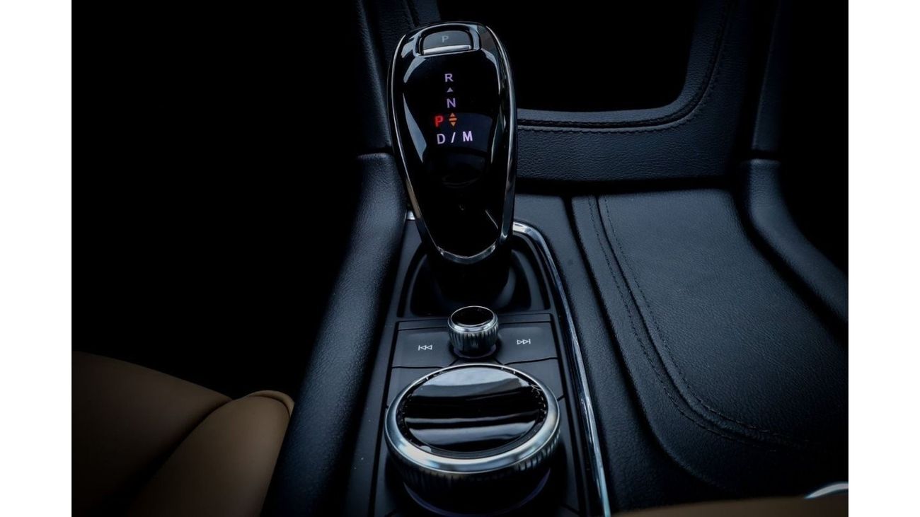 كاديلاك XT5 Cadillac XT5 Premium Luxury 2022 European Spec (BRAND NEW) under Warranty with Flexible Down-Payment