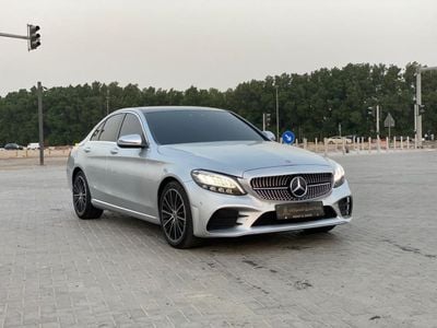 Mercedes Benz C300 STD (NON GCC) Premium 2.0L