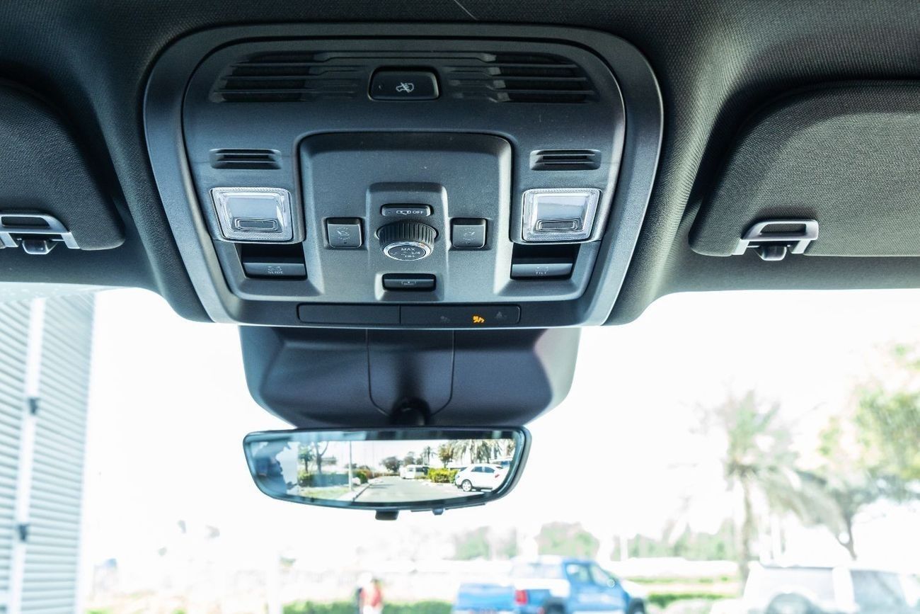 كاديلاك إسكالاد Premium Luxury 6.2L AWD Cadillac Escalade Premium Luxury Brand New - 2025 (Export)