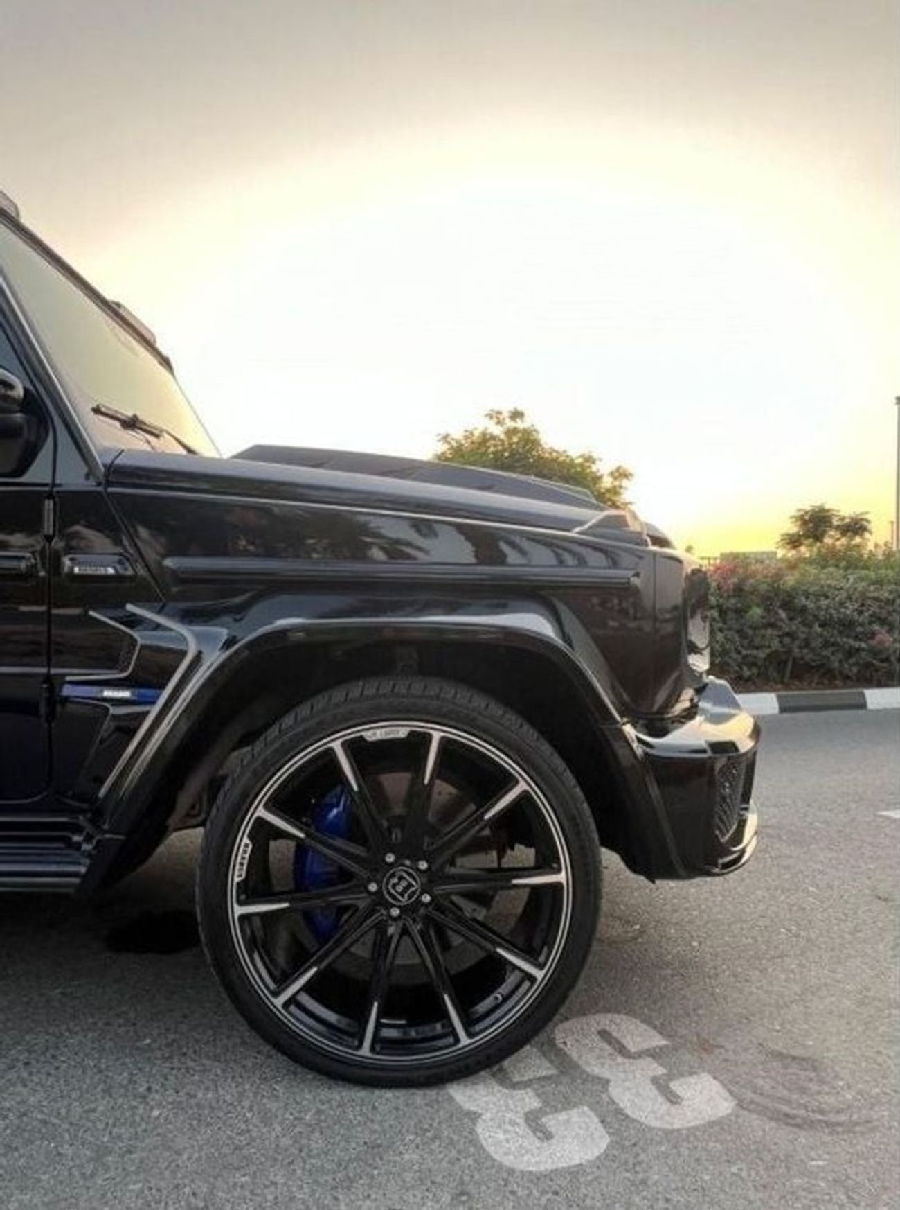 BRABUS 800 - Mercedes-AMG G 63 original brabus with docs  , full original paint , no accident , clean title ,