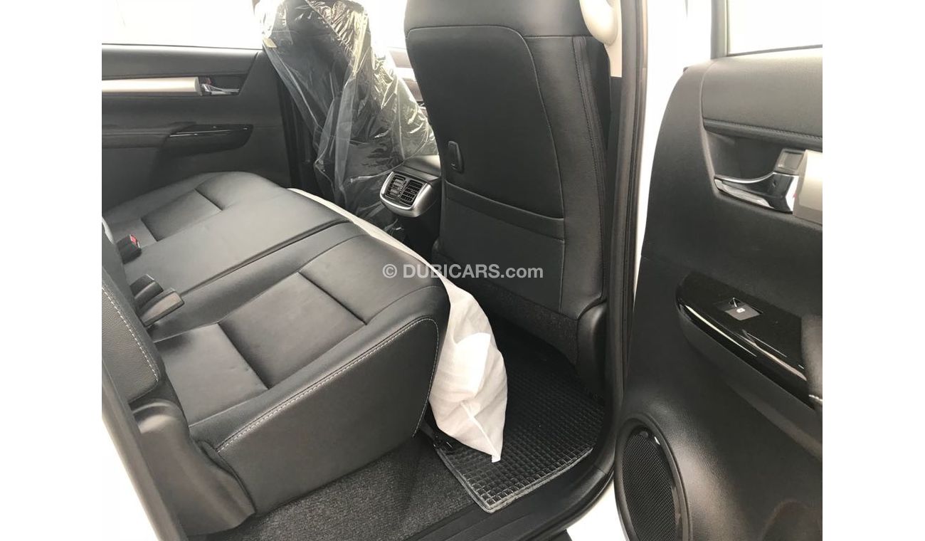 Toyota Hilux 2017 Hilux Revolution full options