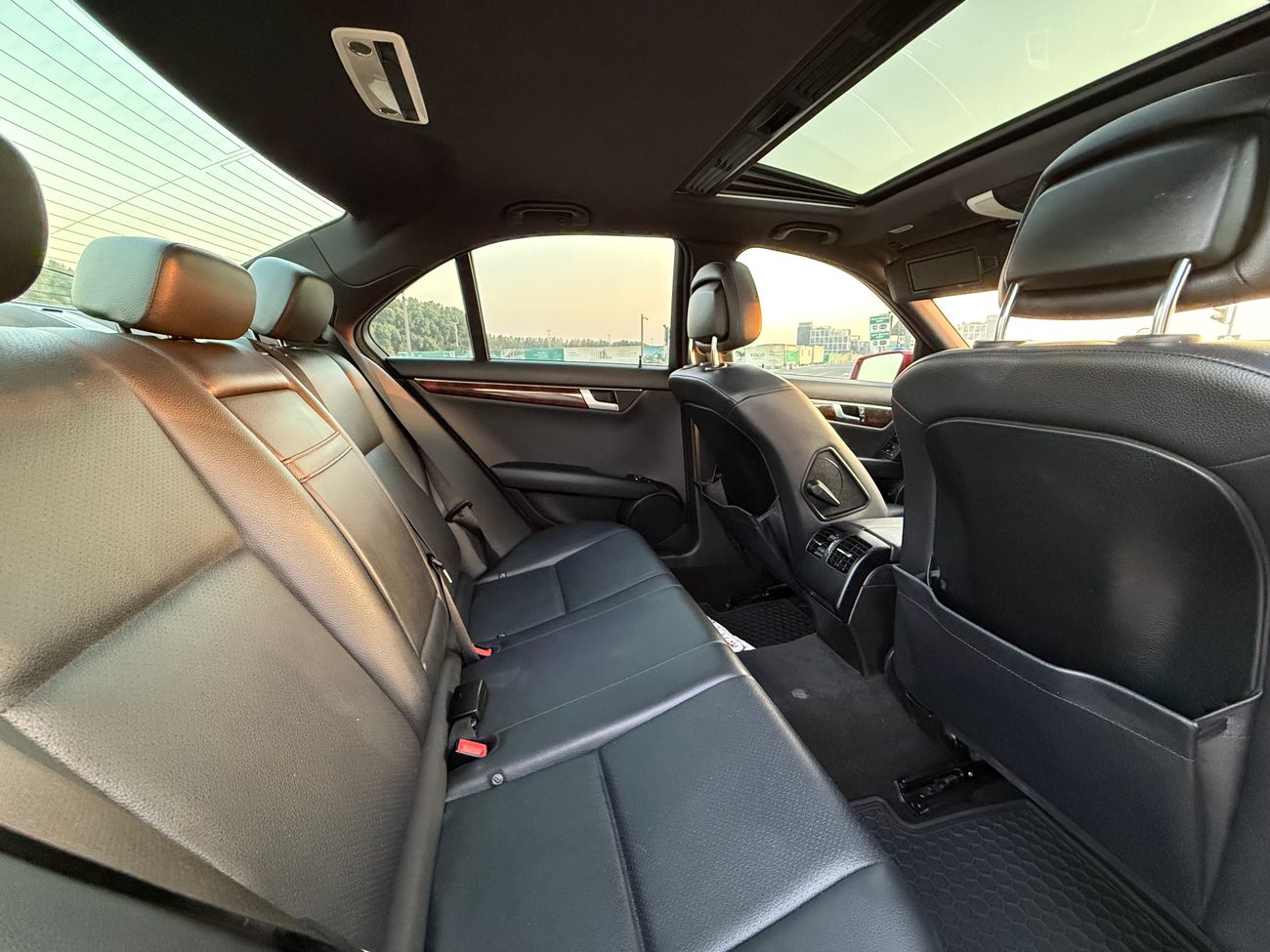 مرسيدس بنز C 300