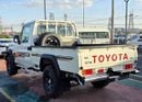 Toyota Land Cruiser Pick Up SC 4.0L Toyota L.C Single cabin Pick Up 4.0l petrol v6 M/T 4WD Gcc specs  2025 Model