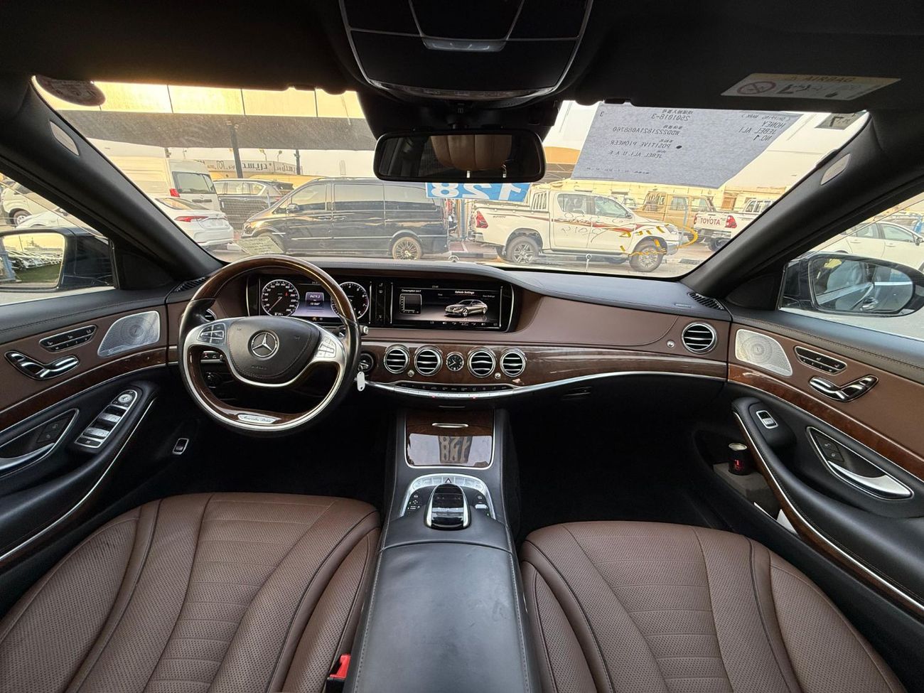 مرسيدس بنز S 550