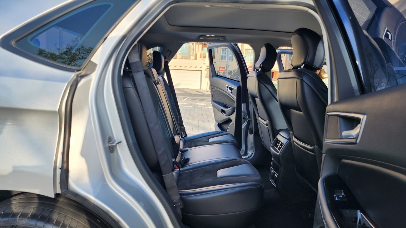 Ford Edge Sport 2.7L turbo/Service Contract