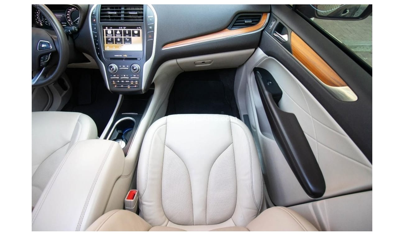 Lincoln MKC Premier J4C