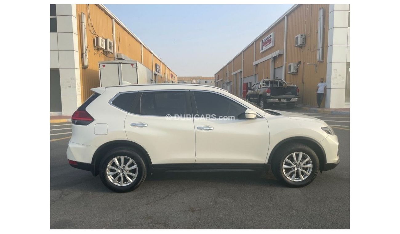 Nissan XTrail SV  2.5CC - GCC, EXCELLENT CONDITION