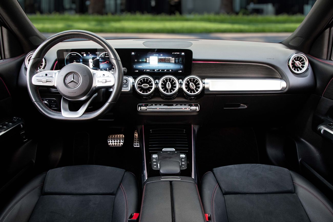 مرسيدس بنز GLB 200 GLB 200 AMG | 3,134 P.M | 0% Downpayment | Agency Warranty!