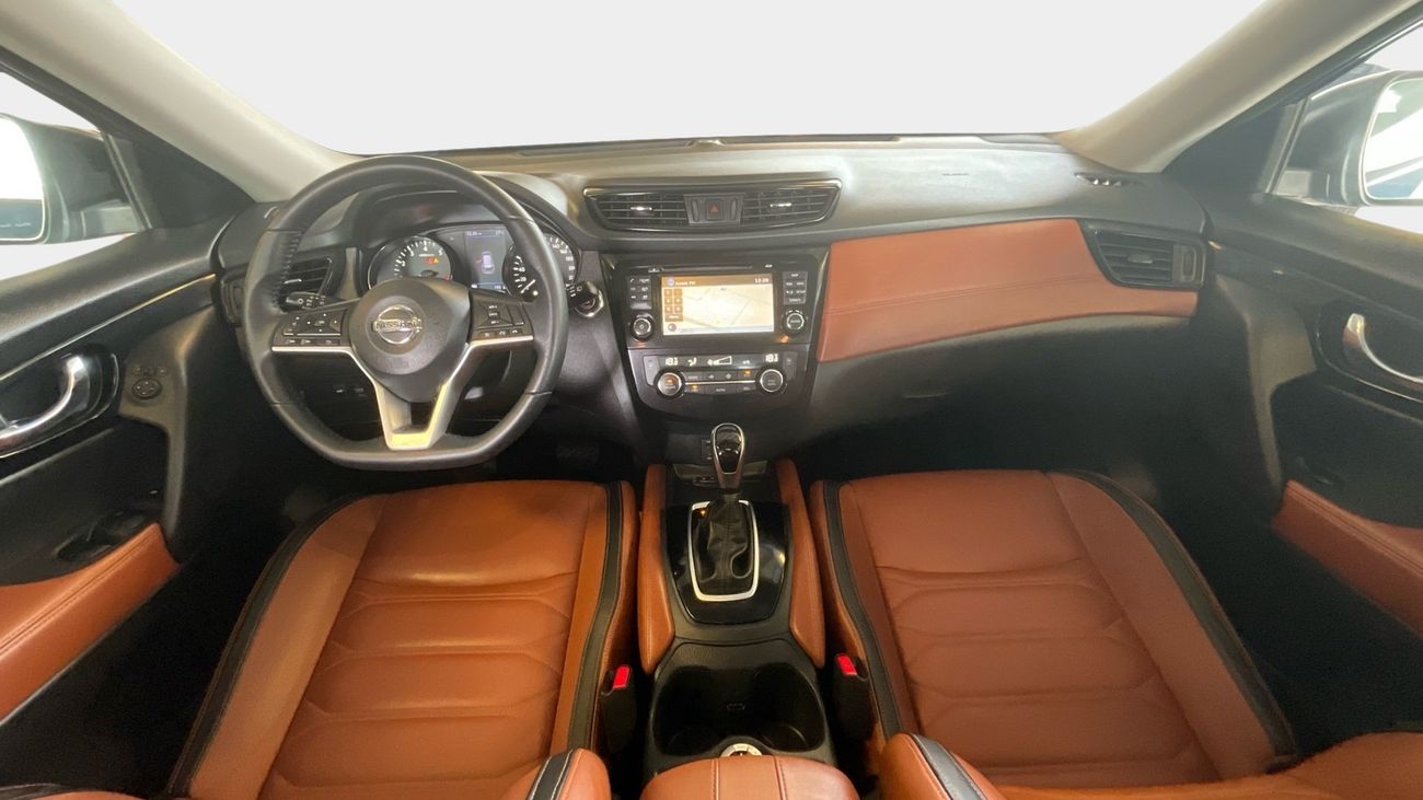 نيسان إكس تريل SL | شامل الضمان | 0 ﺪﻔﻋﺓ ﺃﻮﻟﻯ