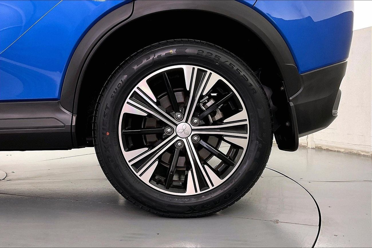 Mitsubishi Eclipse Cross GLX Highline| 1 year free warranty | Exclusive Eid offer