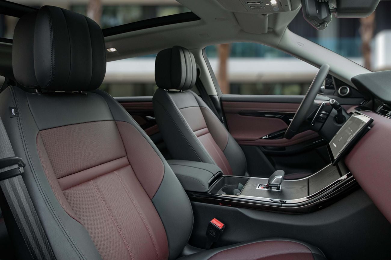 Land Rover Range Rover Evoque Range Rover Evoque Dynamic | 3,467 P.M | 0% Downpayment | Range Rover Evoque Dynamic