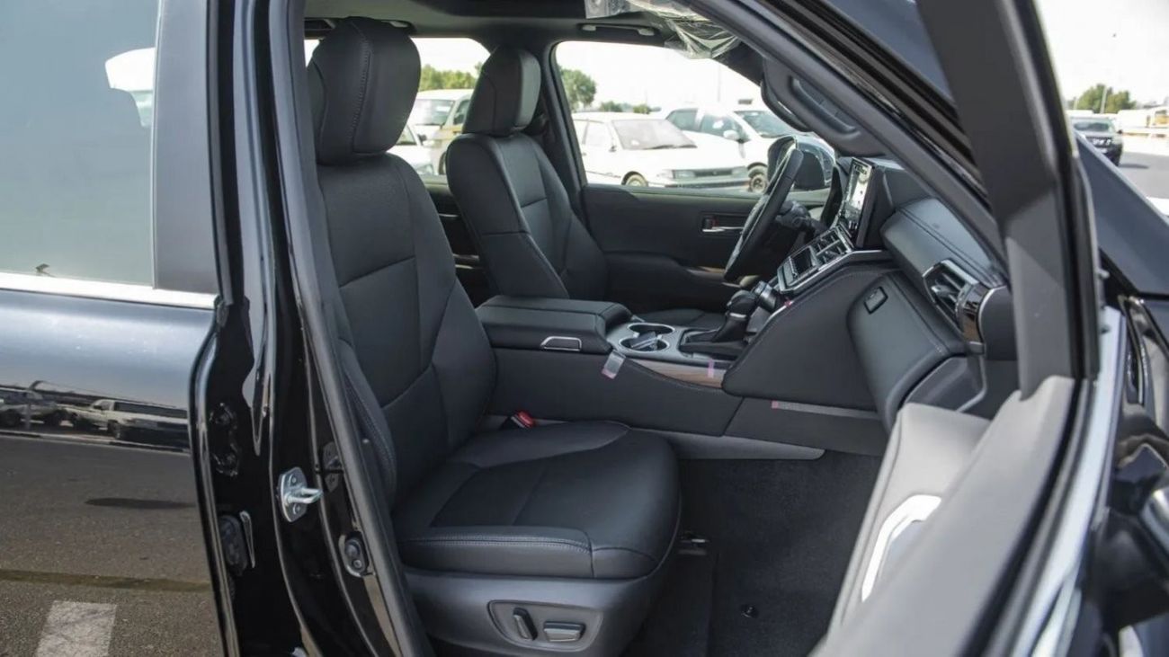 تويوتا لاند كروزر Land cruiser VX 4.0L petrol 2025