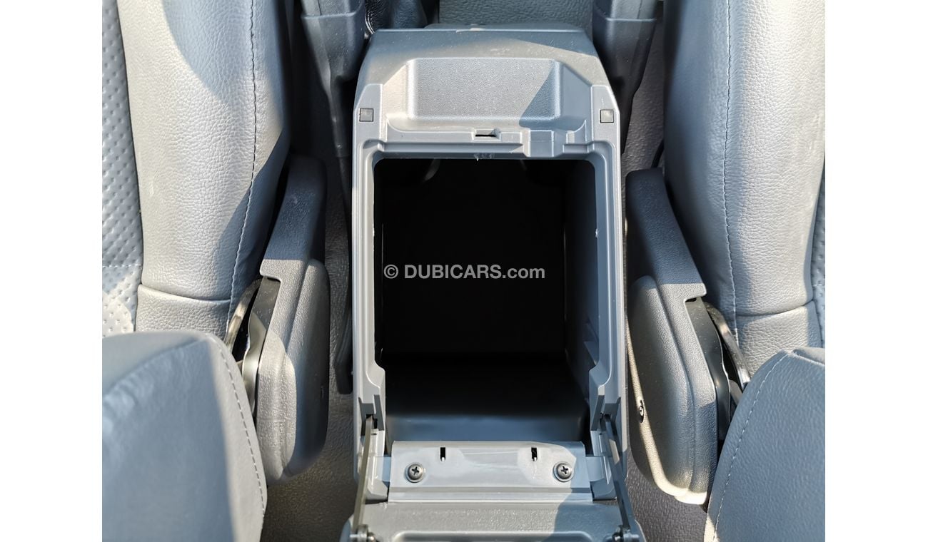 تويوتا لاند كروزر بيك آب 4.0L DIESEL, 16" TYRE, SNORKEL, XENON HEADLIGHTS (CODE # LCDC01)