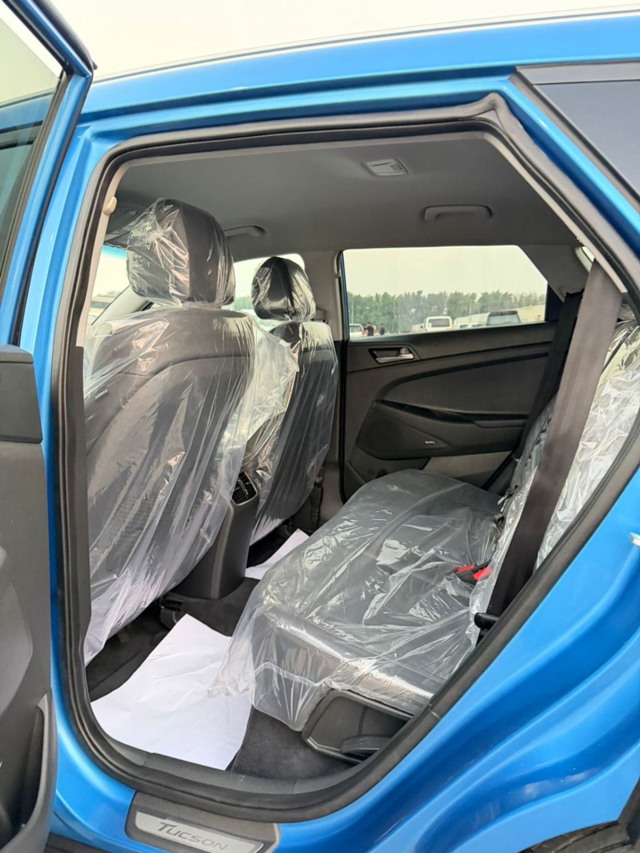 Hyundai Tucson GL 1.6L Excellent condition & luxury feel