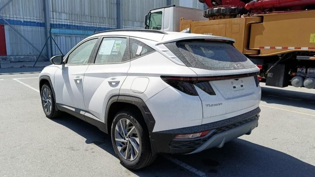 Hyundai Tucson SMART 2.0 L , rims 18