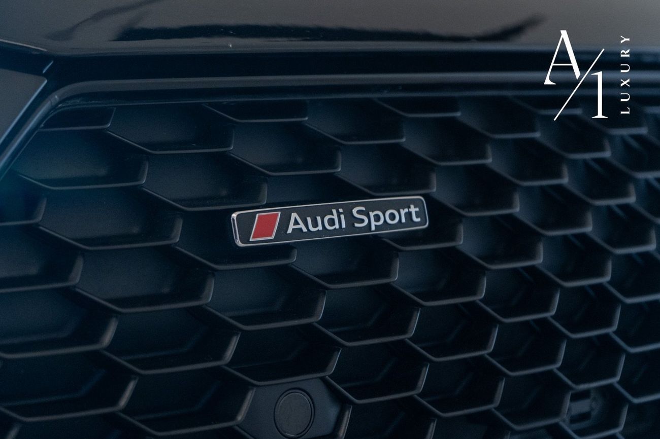 Audi R8 V10 RWD 5.2L (540 HP) 2018 Audi R8, 1 of 999, Full Service History in Al Naboodah, GCC Spec, Excelle