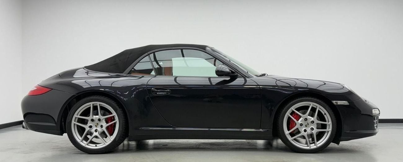 Porsche 911 Carrera 4S 3.8L Convertible 2011 Porsche 911 Carrera 4S (997.2), Full Service History, GCC