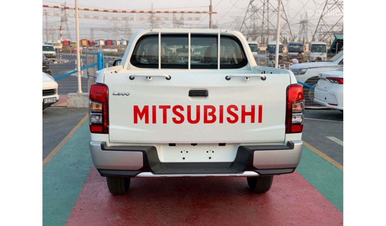 Mitsubishi L200 MITSUBISHI L200 Double Cab 22MY AT 2.4L Diesel