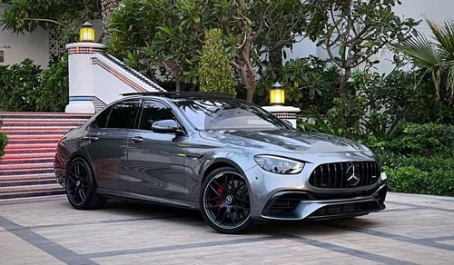 Mercedes-Benz E 63 S AMG