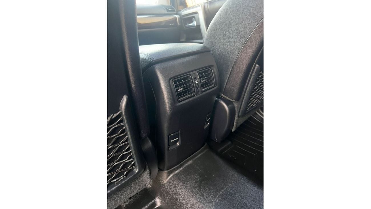 Toyota 4Runner 2016 TOYOTA 4RUNNER LIMITED // 154 k mileage // FULL OPTION // SUNROOF // LEATHER SEATS // REAR CAME