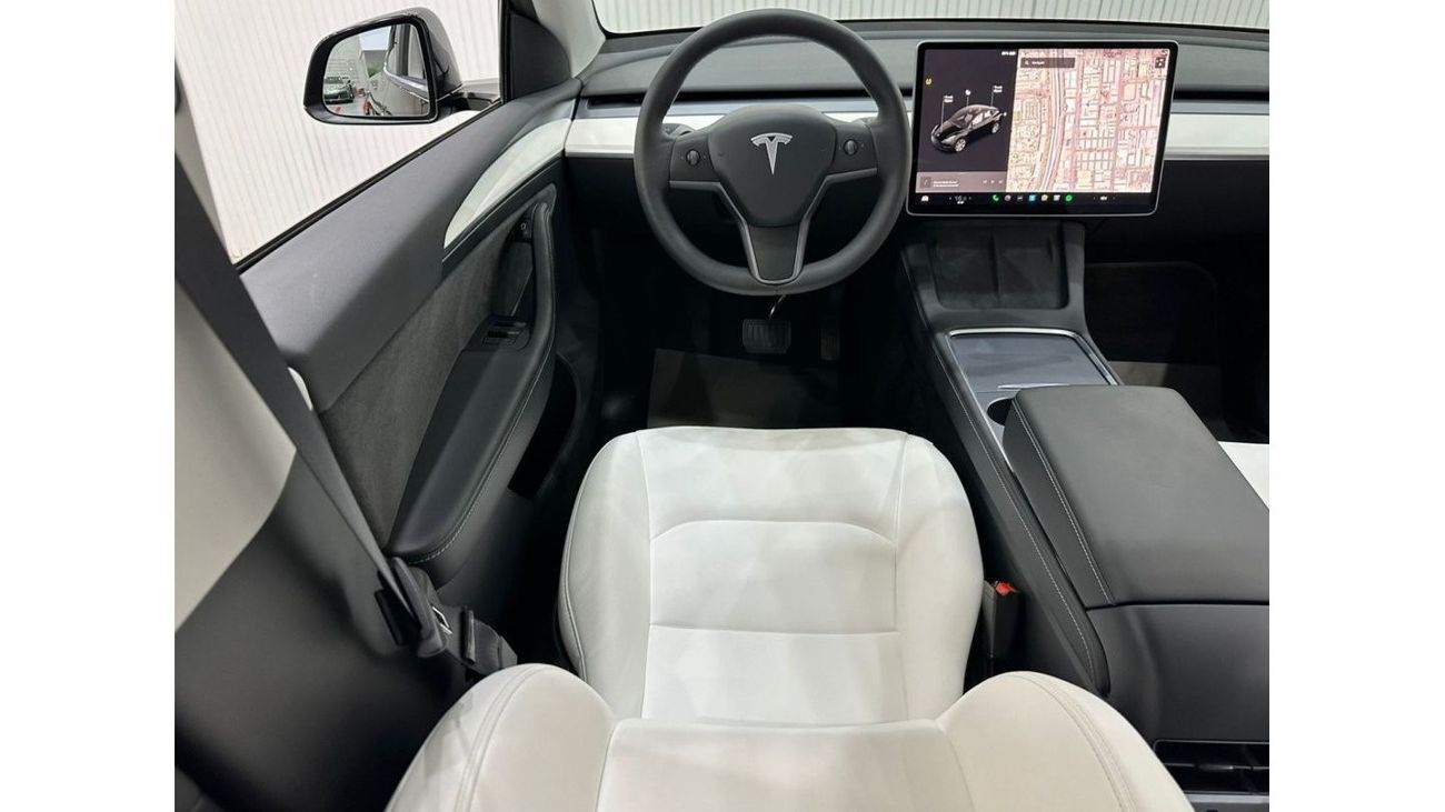 Tesla Model Y 2023 Tesla Model Y Long Range Dual Motor, March 2027 Tesla Warranty, Autopilot, Low Kms, GCC