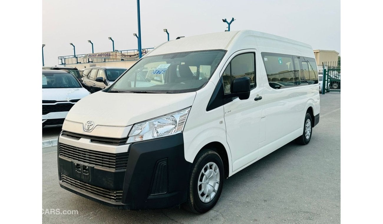 Toyota Hiace 3.5L, HIGH ROOF, PETROL, AUTOMATIC TRANSMISSION, 13 PERSON, AIRCONDION, POWER WINDOWN, MODEL 2023 FO