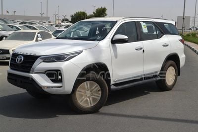 Toyota Fortuner 2024 TOYOTA FORTUNER 4.0 PETROL
