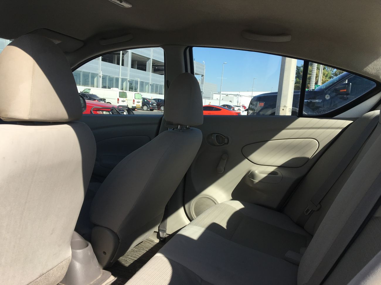 نيسان صني نحن نقدم : * خدمات تمويل السيارات على البنوك * ضمان ممدد * خدمات التسجيل / التصدير