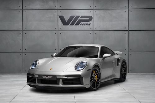 Porsche 911 Turbo S 3.8L (640 HP) Coupe